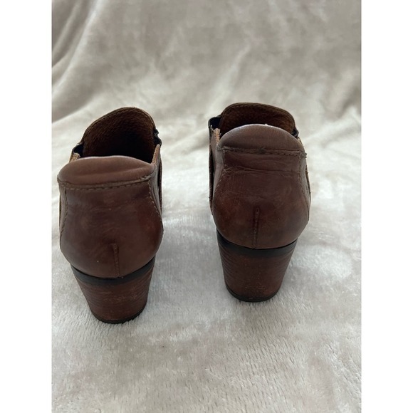 Born Leather Ankle Booties Wooden Heel Size 6 - Picture 4 of 5